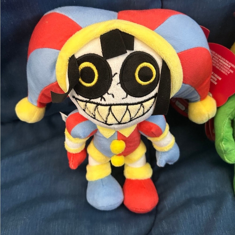 The Amazing Digital Circus Possessed Pomni AND Gummigoo 7” Plush Moose Toys - Picture 2 of 12